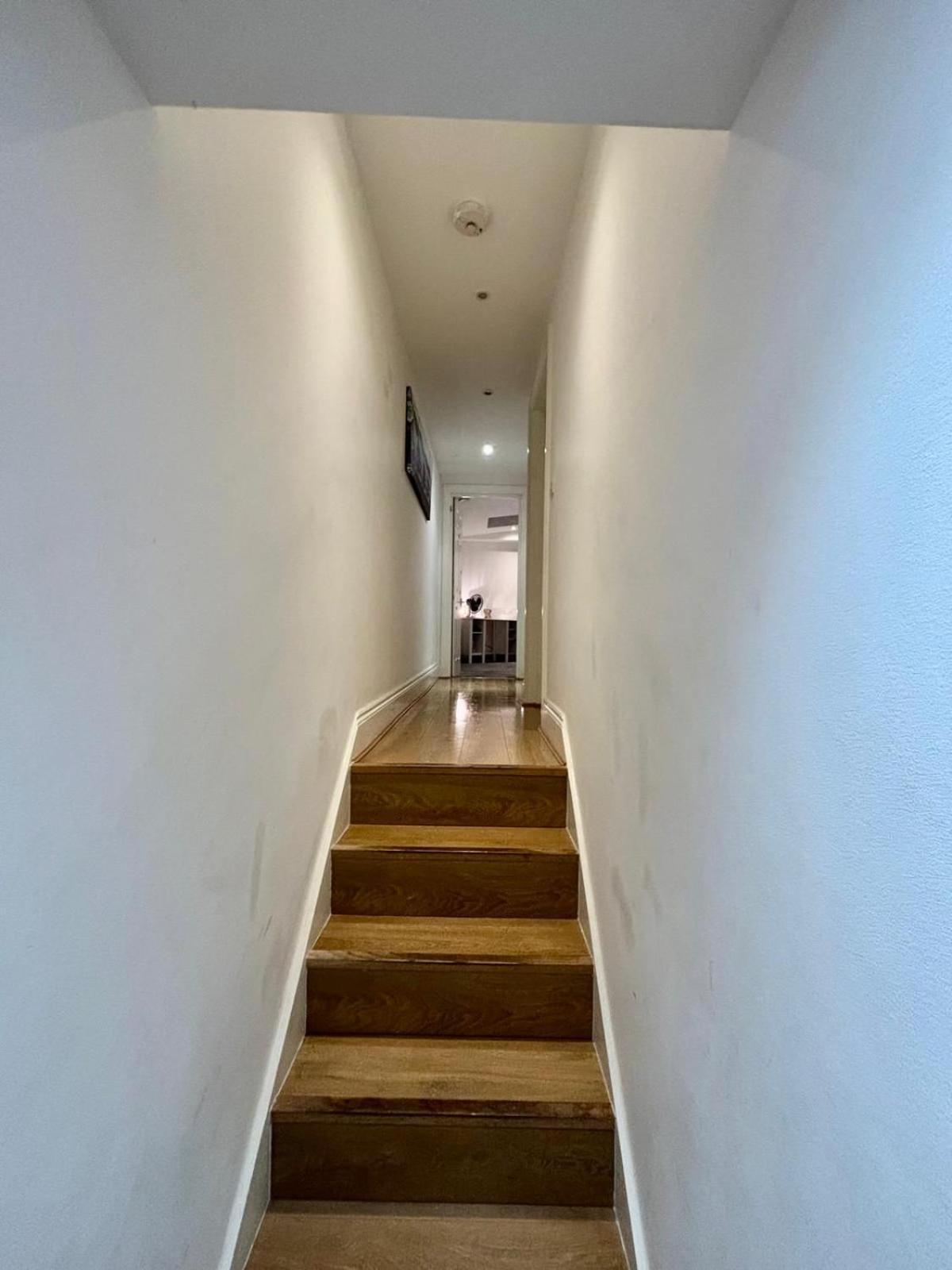 Sleep 12 In Brixton - 15 Mins From Station Bt4 Leilighet London