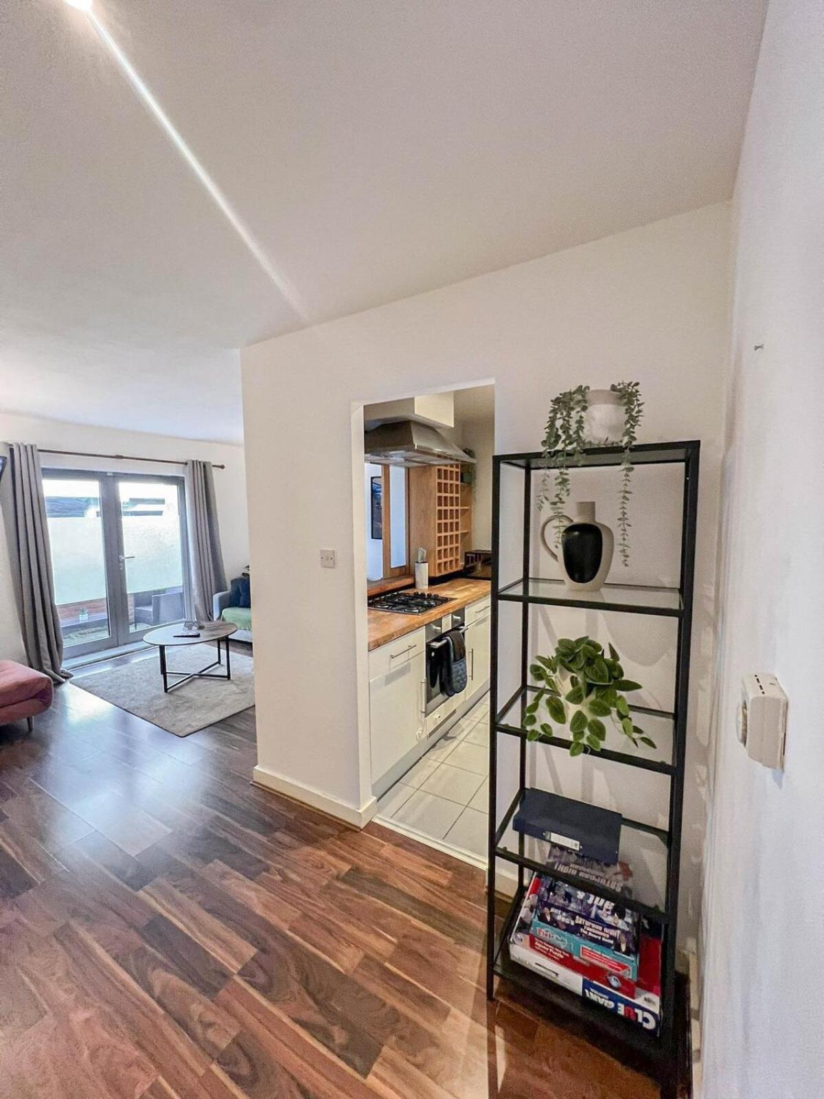 Lejlighed Stunning 1-bedroom Flat In Canary Wharf Free Parking Near Museum *