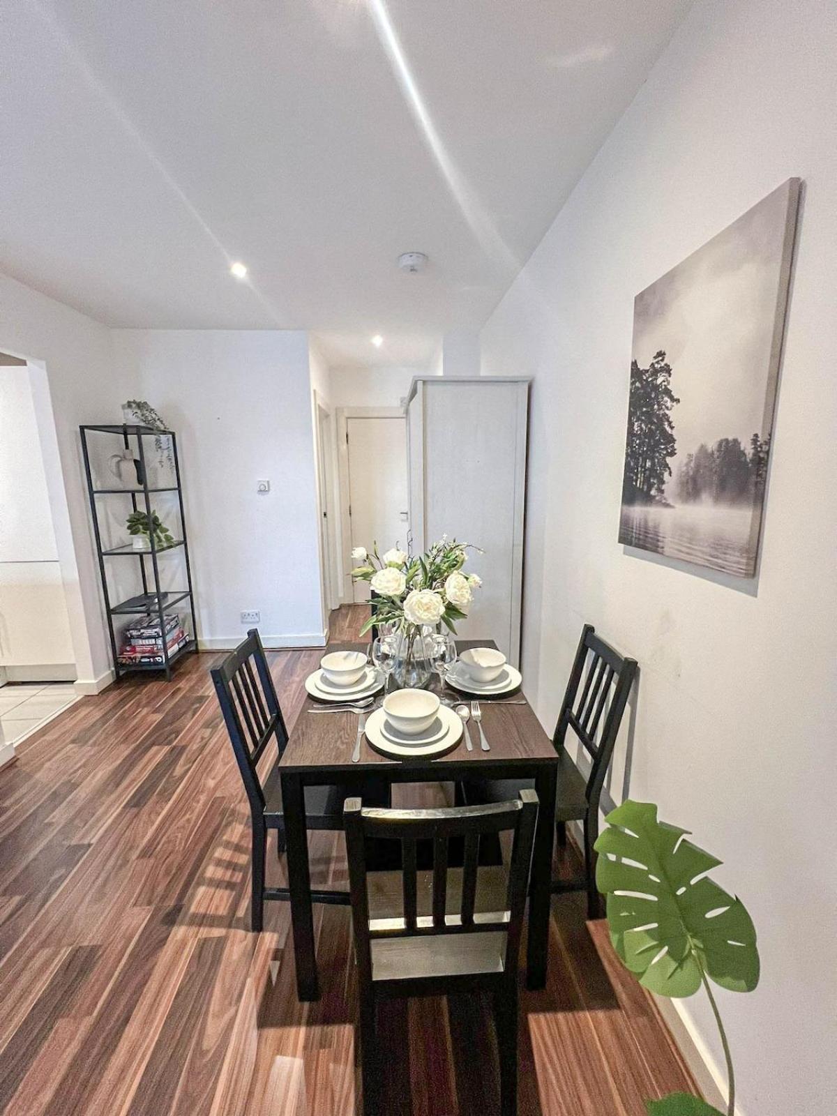 Lejlighed Stunning 1-bedroom Flat In Canary Wharf Free Parking Near Museum *