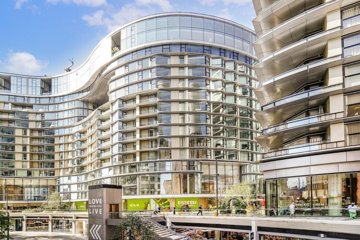 Spacious 3-bedroom With Stunning Battersea Views Lägenhet