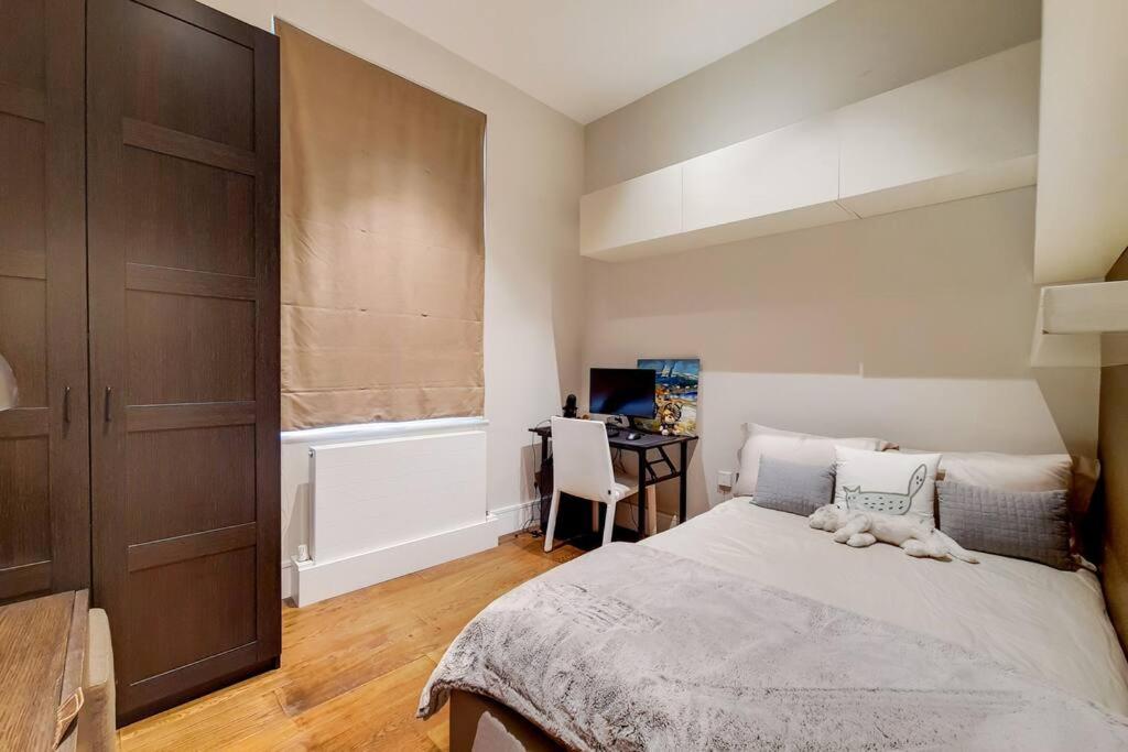 Cr4 - Lovely 3 Bed In South Kensington Apartment