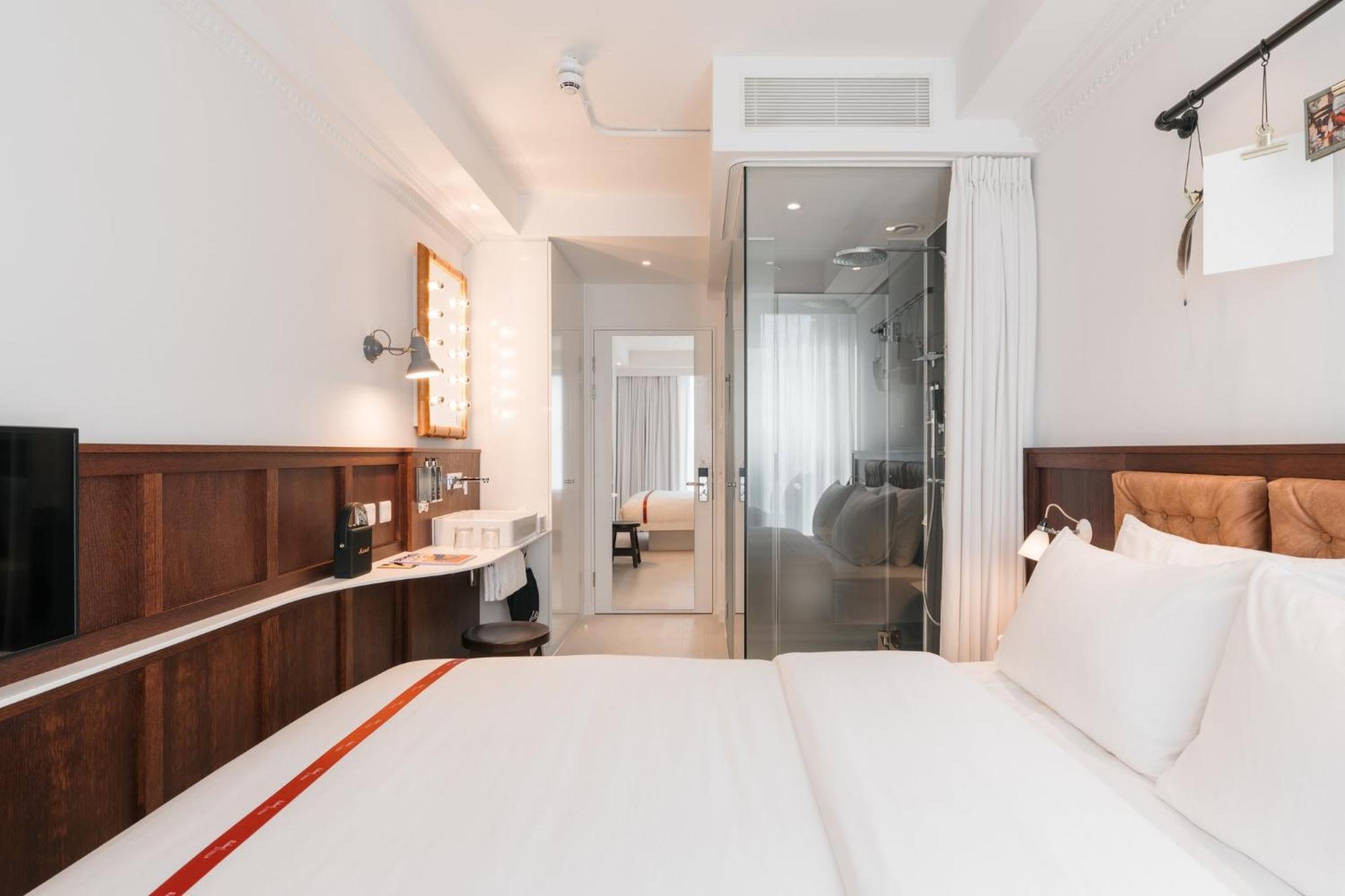 Ruby Stella Hotell London