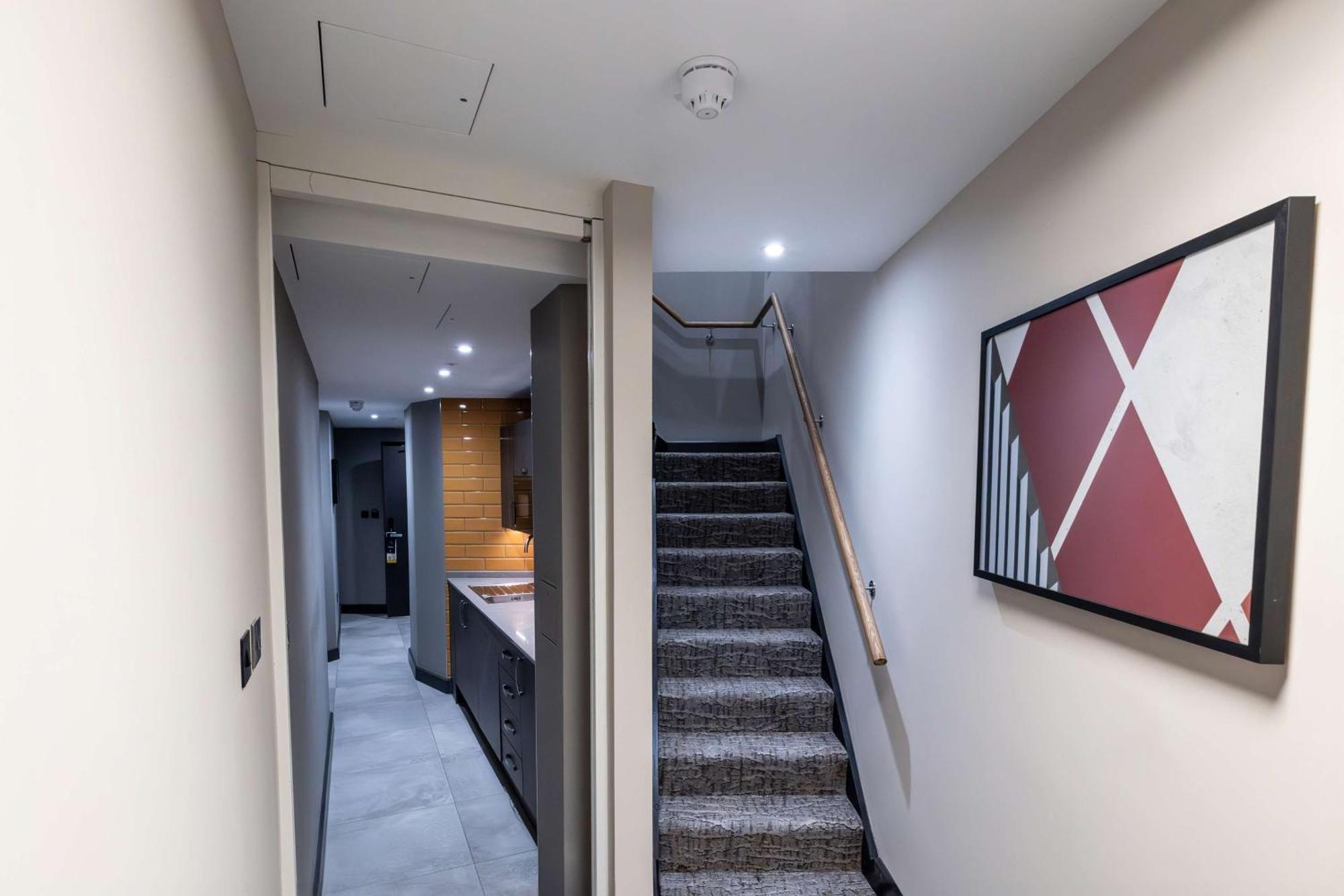 Hotel Doubletree By Hilton Victoria Londra