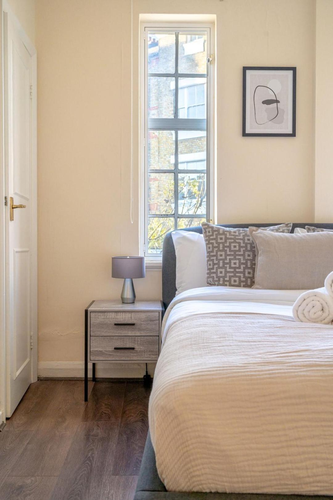 Apartment Bnbnook - Charming 1-bed Flat Near Big Ben & Buckingham Palace London