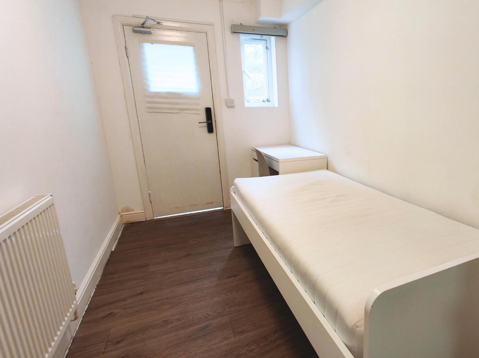 Cozy Ensuite Single In Elephant And Castle Gæstehus London