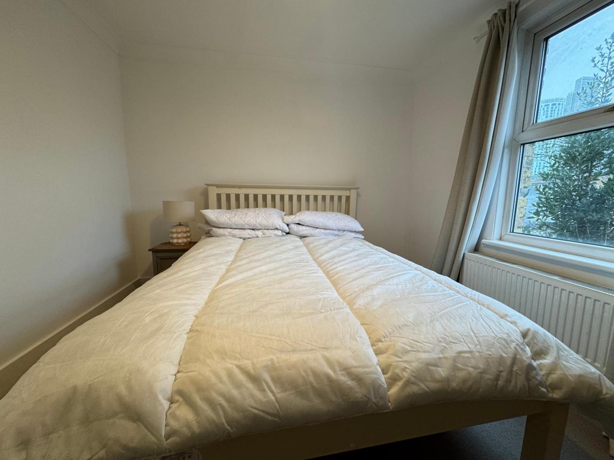 Charming 4bd 6 Mins From Nine Elms Station Holiday home
