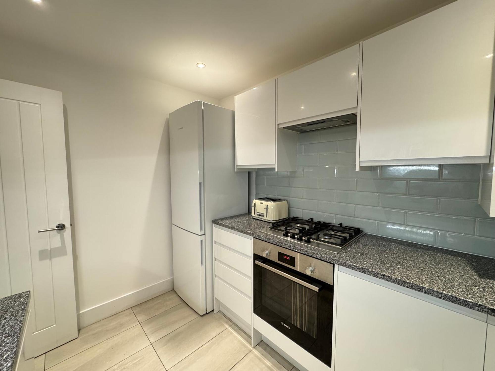 Charming 4bd 6 Mins From Nine Elms Station Holiday home *