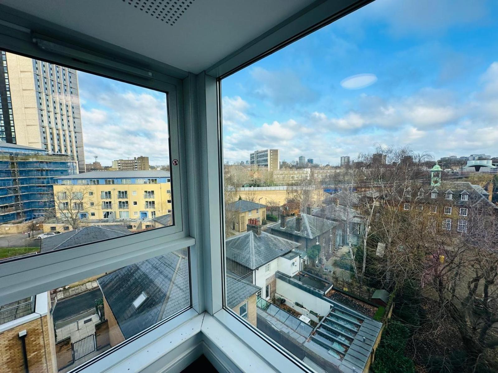 Luxury Near London