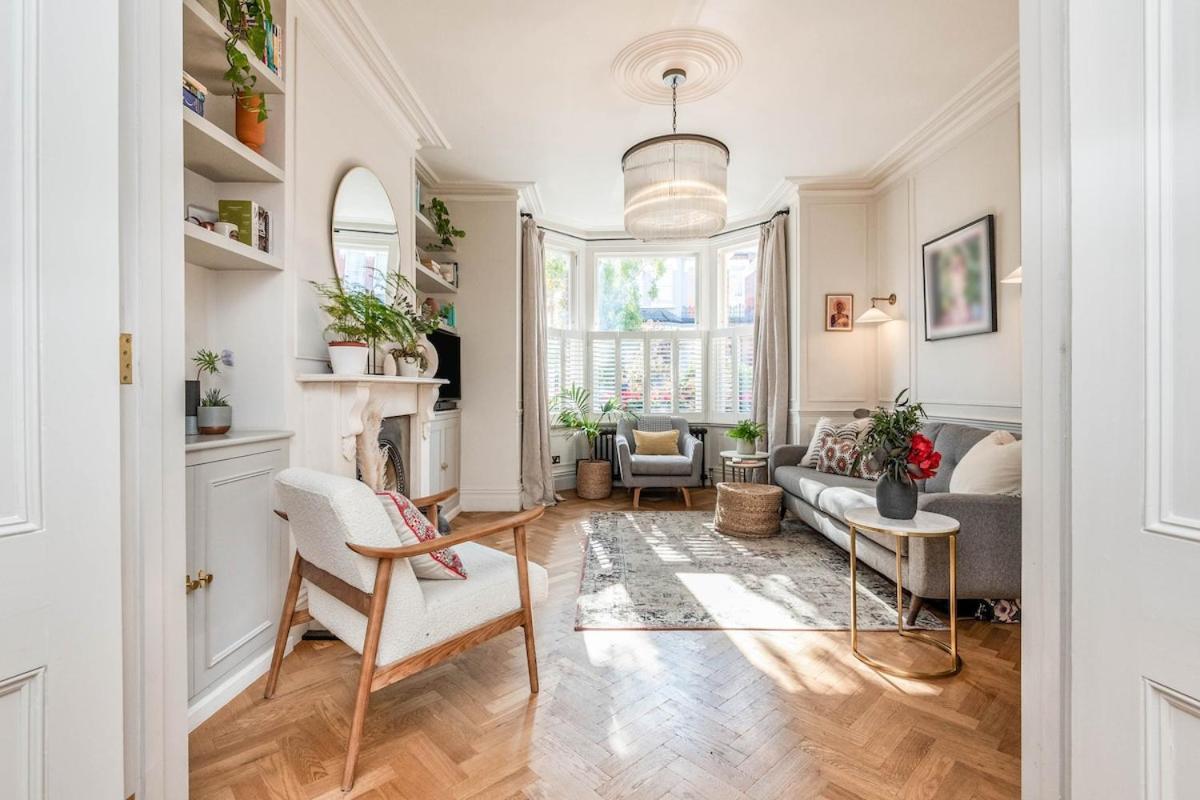Semesterbostad 4 Bedroom Newly Renovated *