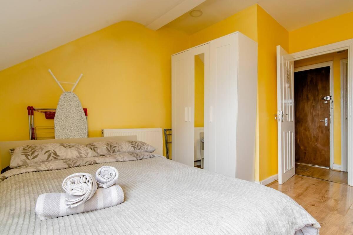 Gasthuis Comfortable In Seven Sisters,