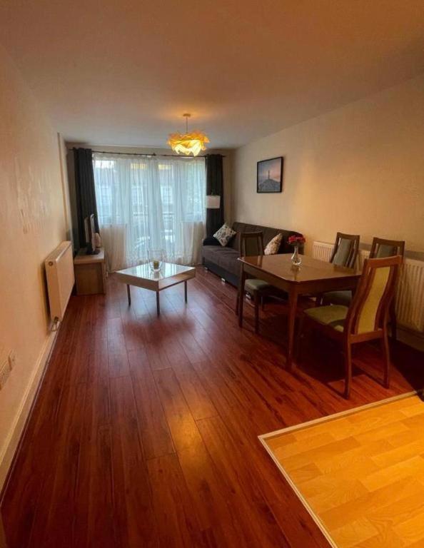 Flat 44, Nexus Court, Malvern Road, Lägenhet *
