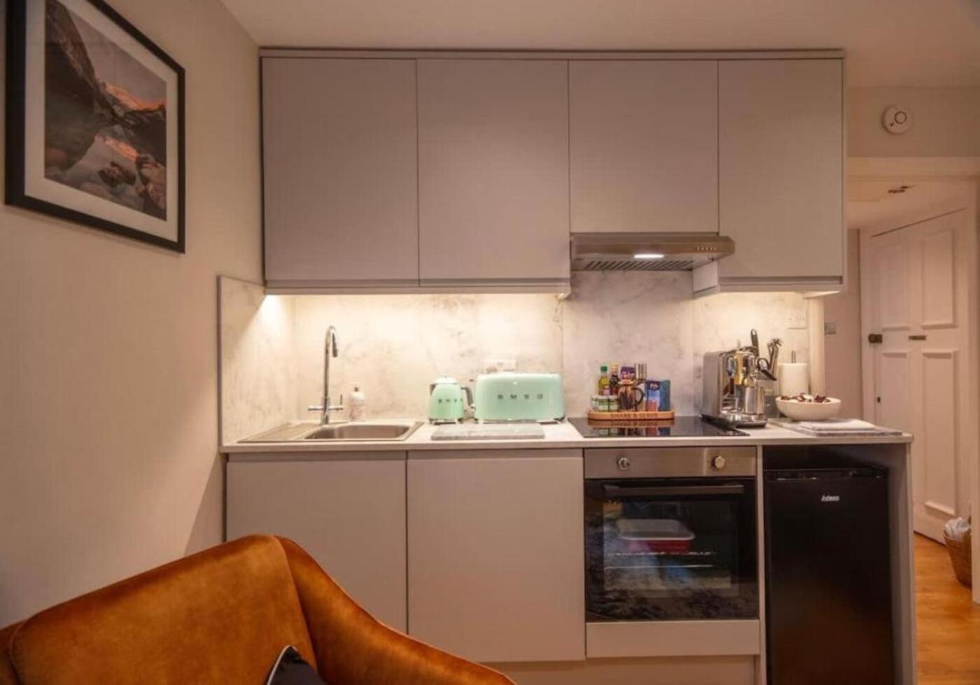 Leilighet Chelsea One Bed Mins From Kings Road *