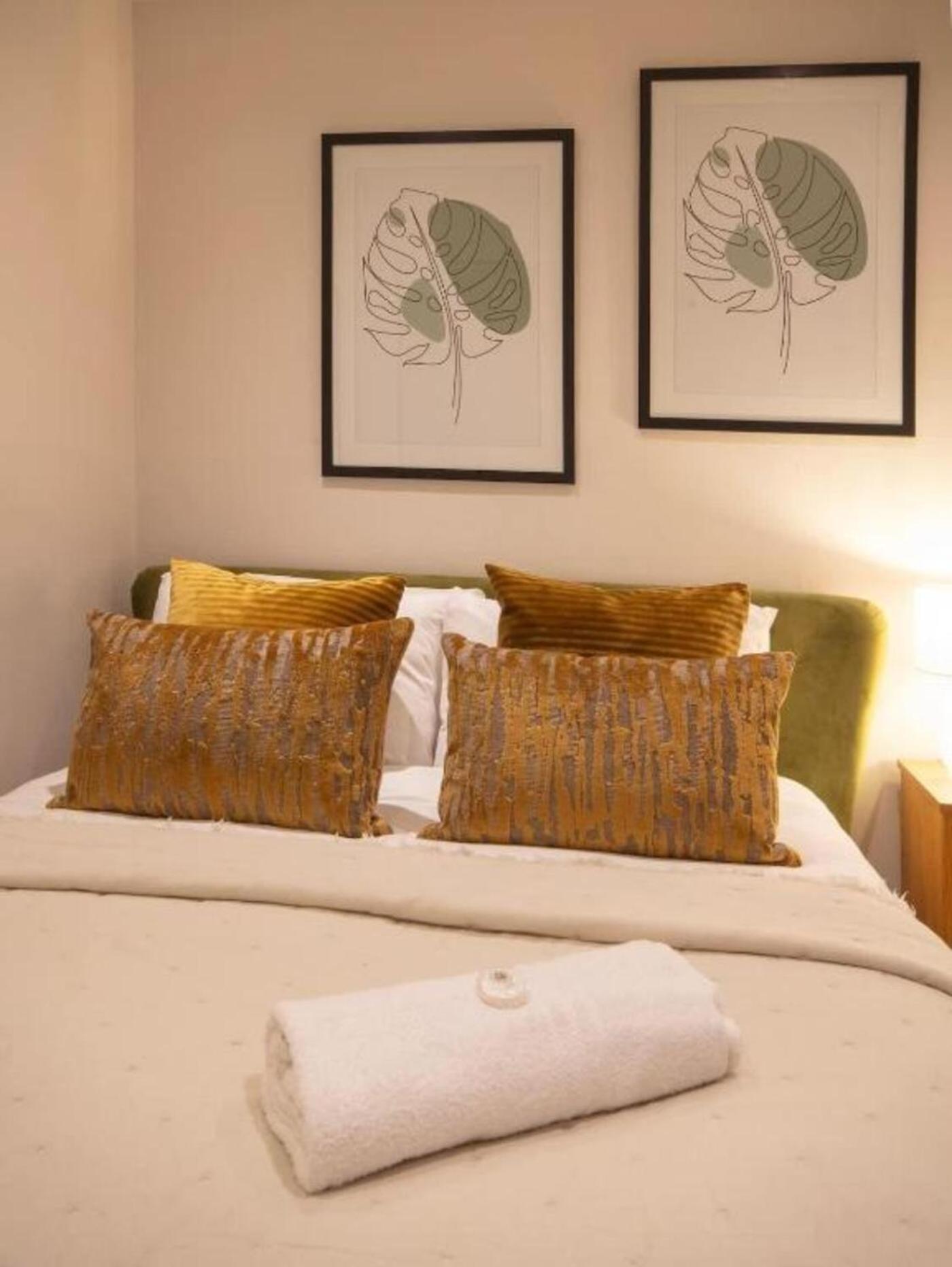 Chelsea One Bed Mins From Kings Road Leilighet *