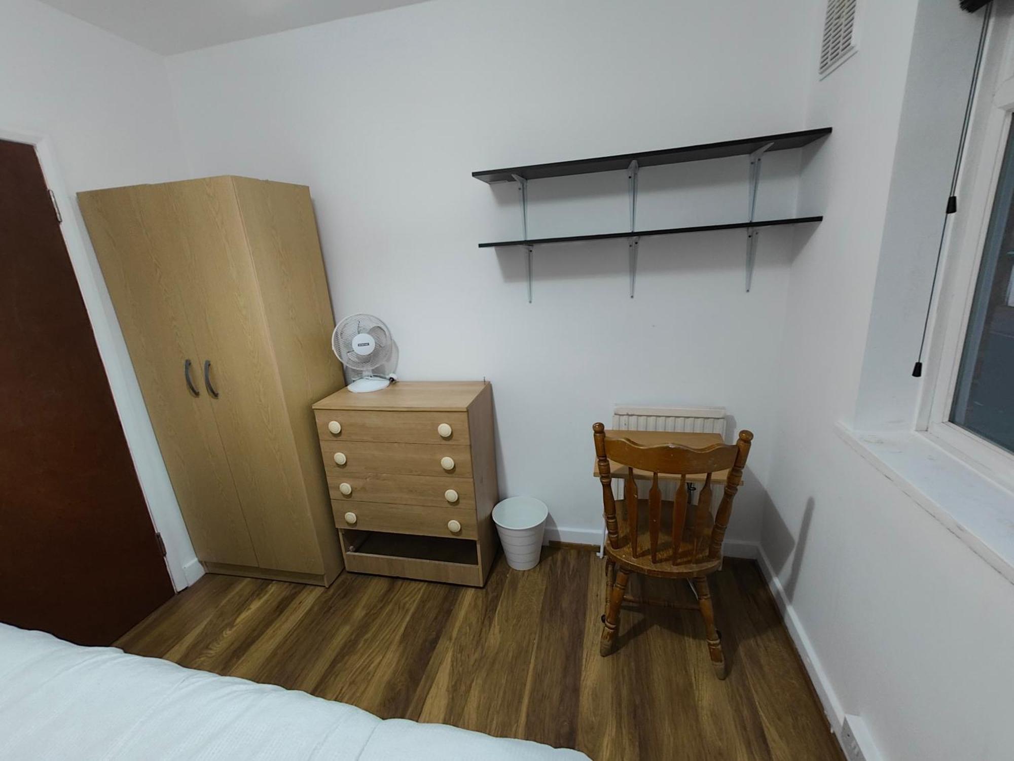 Gasthof Spacious 4 Beds - Private Bathrooms In Canary Wharf