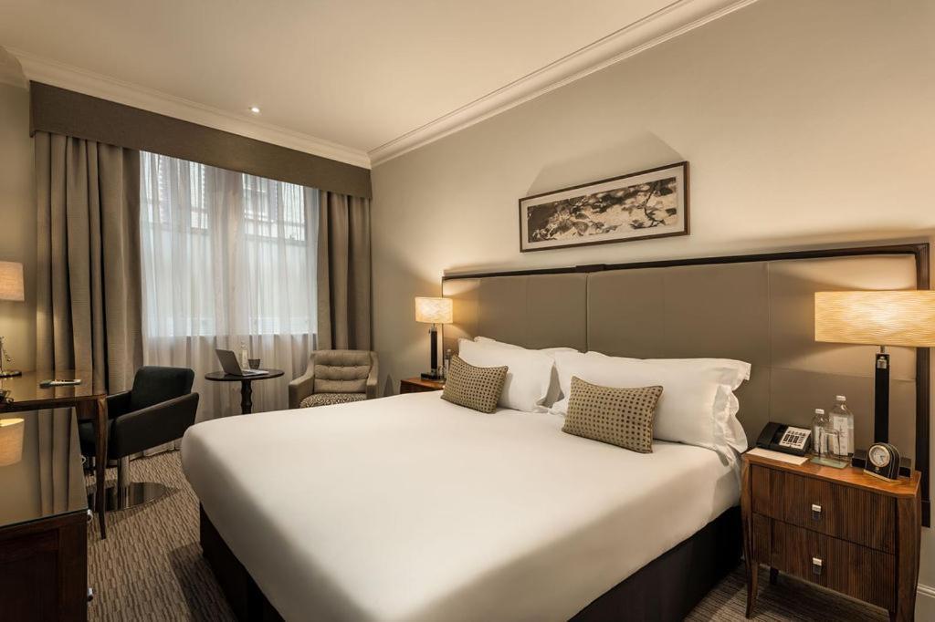 St. James' Court, A Taj Hotel, Hotel 4*