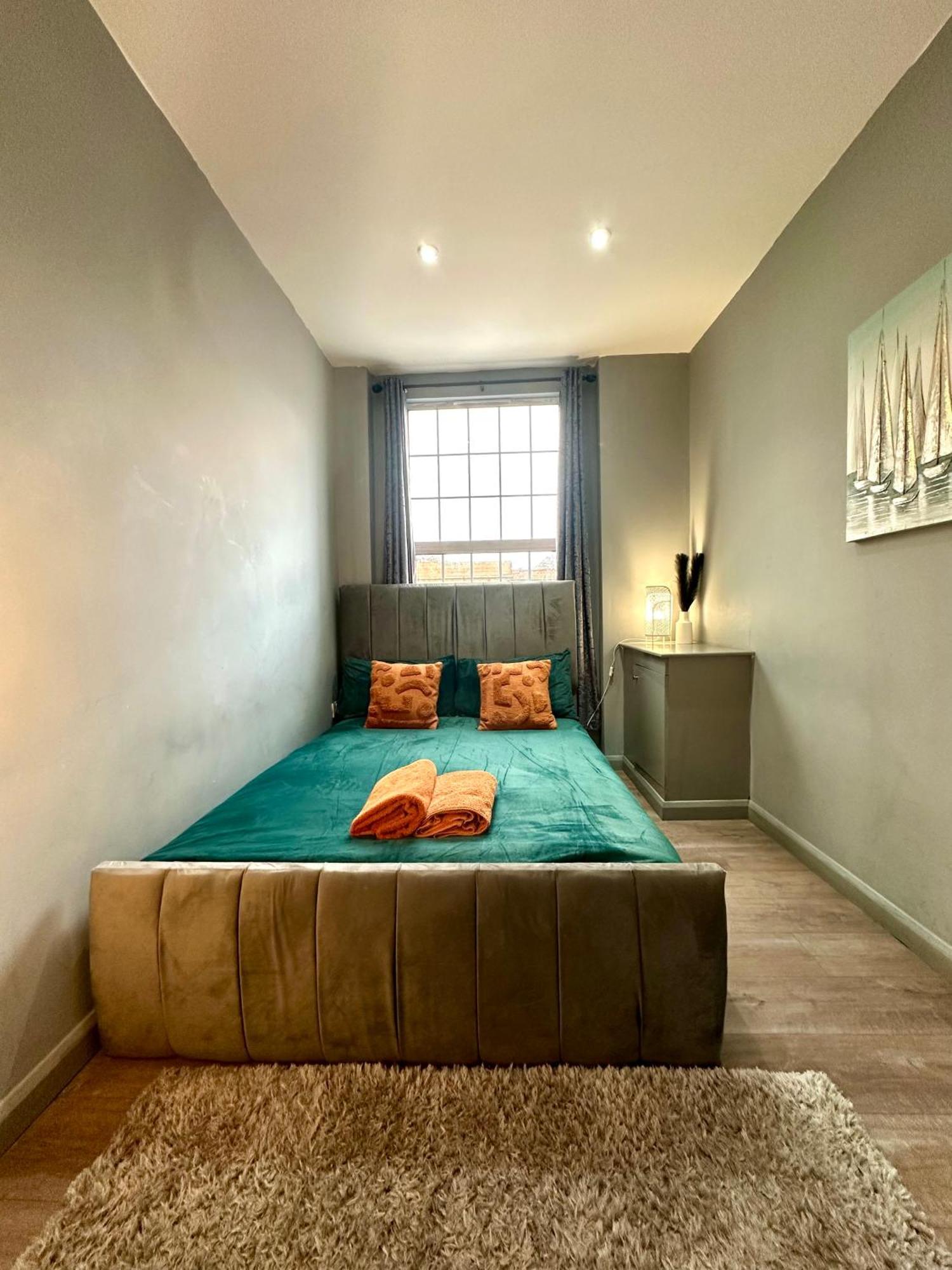 Spacious 3 Bedroom Flat In Kings Cross, St 159 Lejlighed