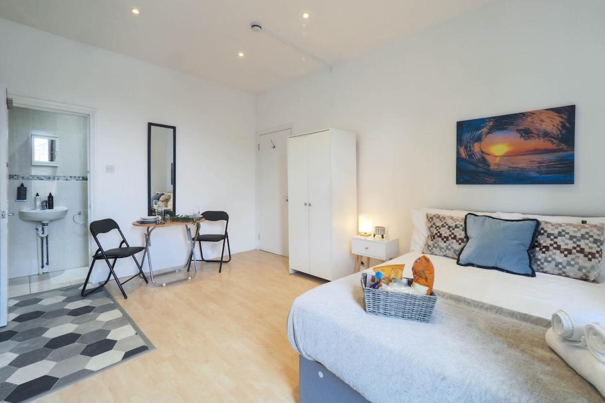 Apartment S4 Cozy Full Modern In Kilburn With Kitchen London