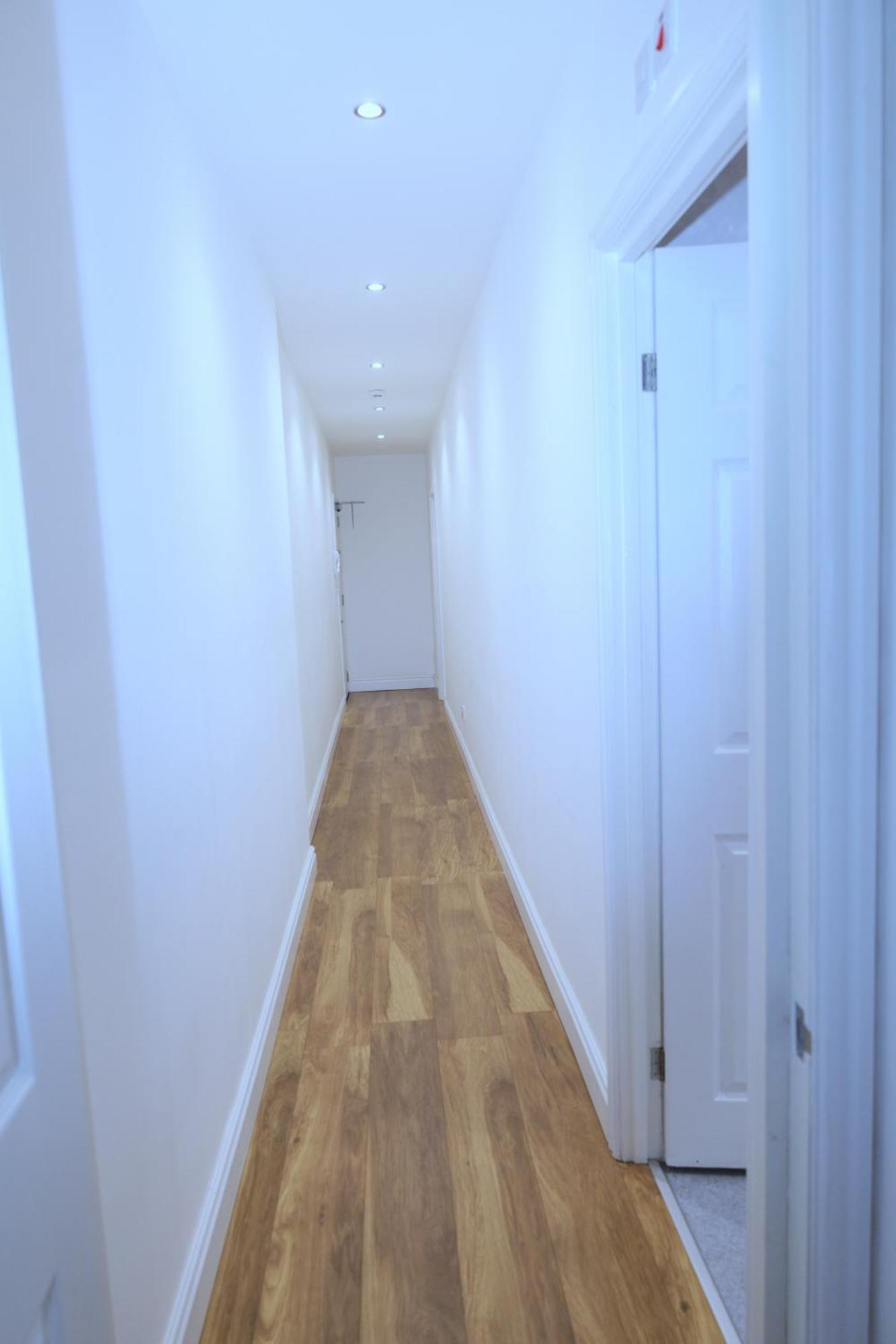 Lejlighed One Bedroom Spacious Step4 Ltd *
