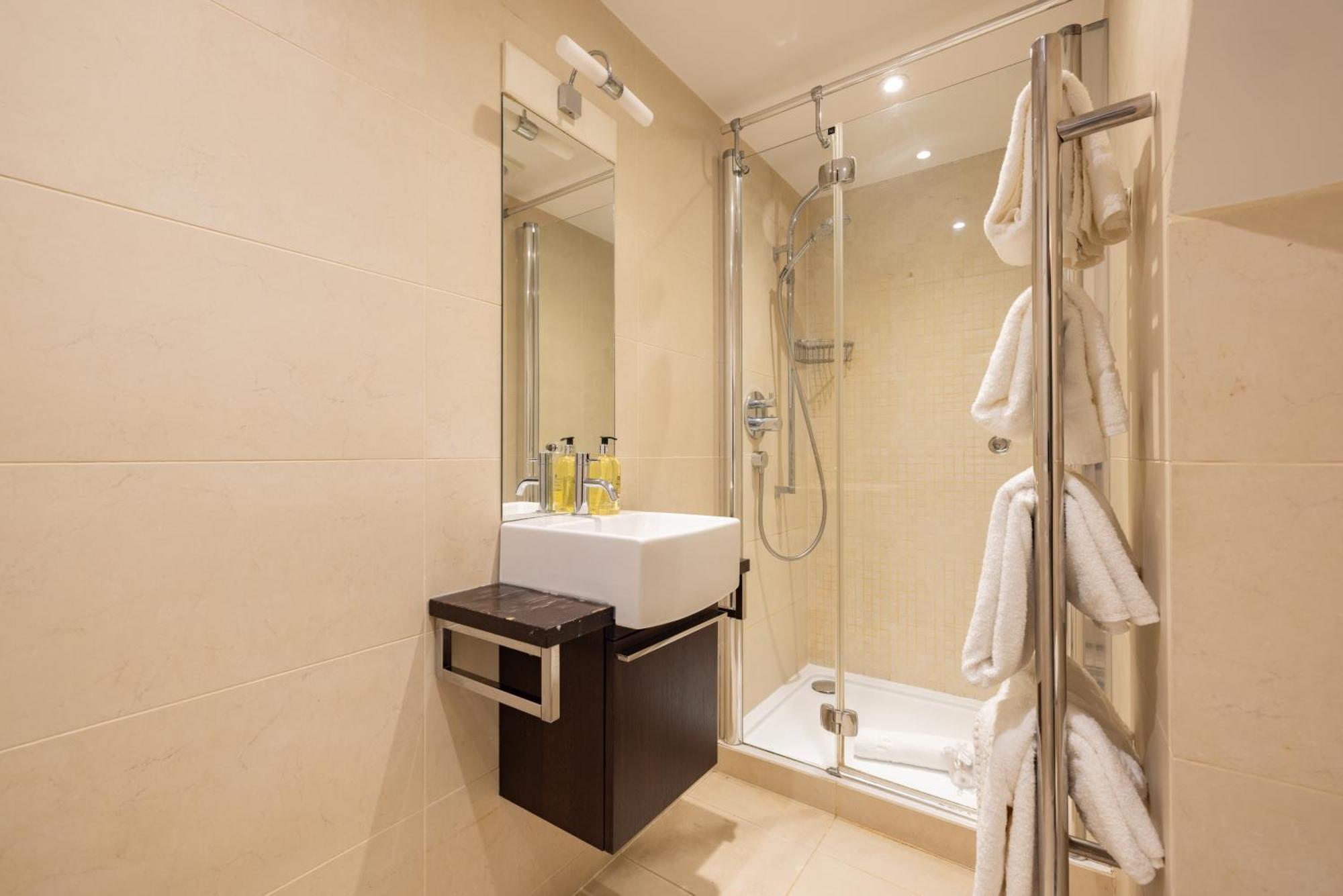 Leilighet The Chelsea Nest - Stylish 2bdr With Balcony London