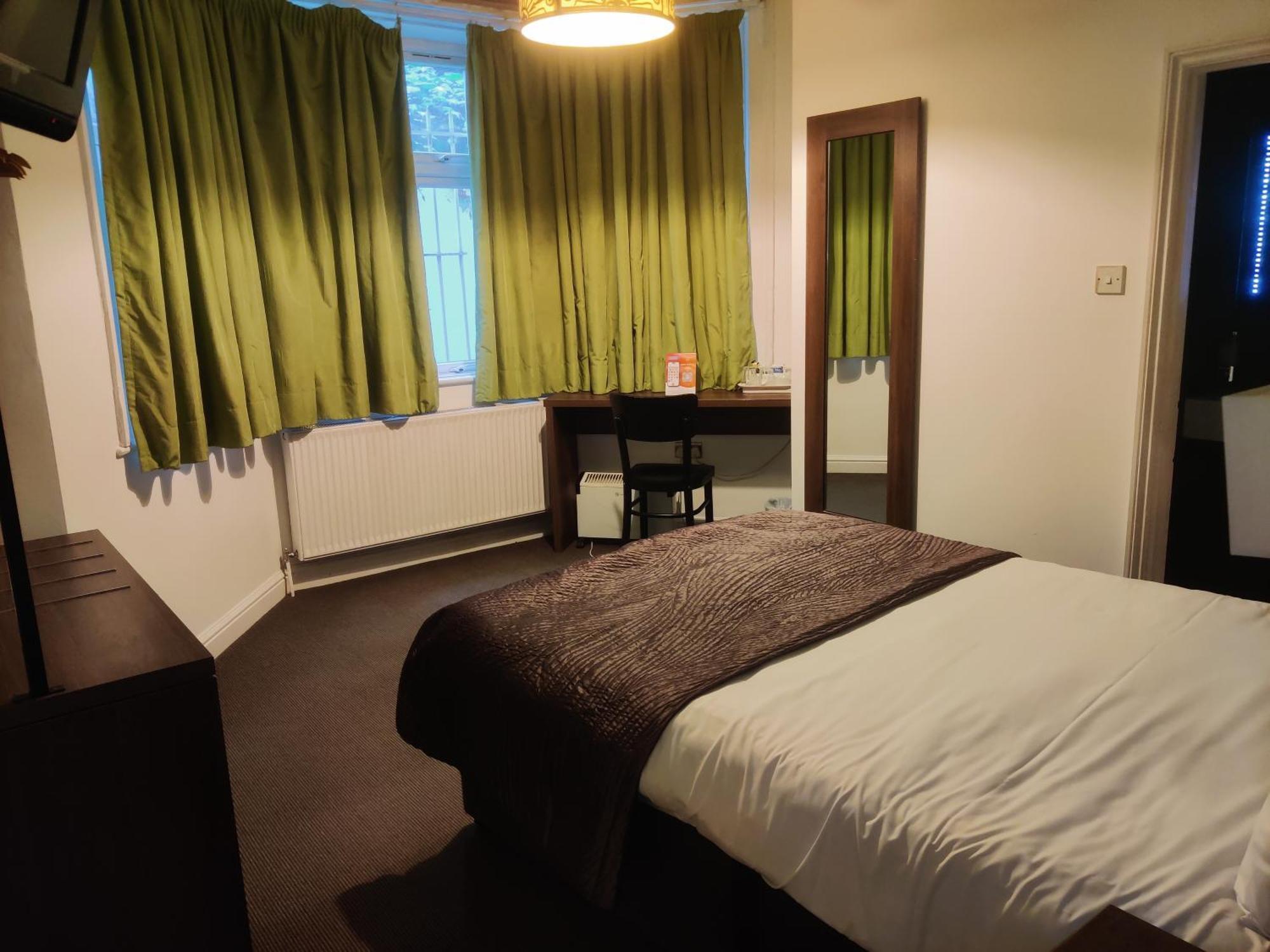 Chelsea House -