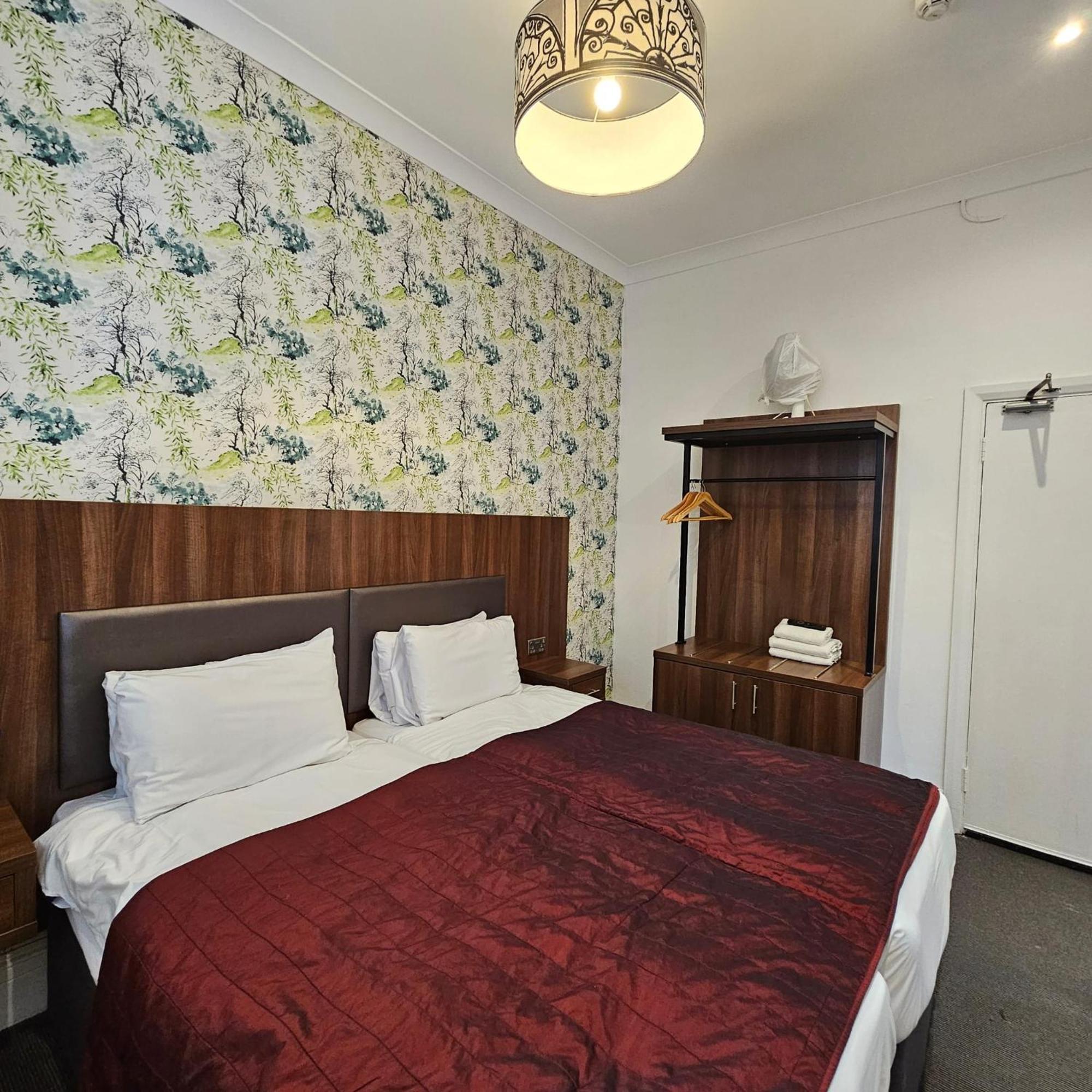Chelsea House - London