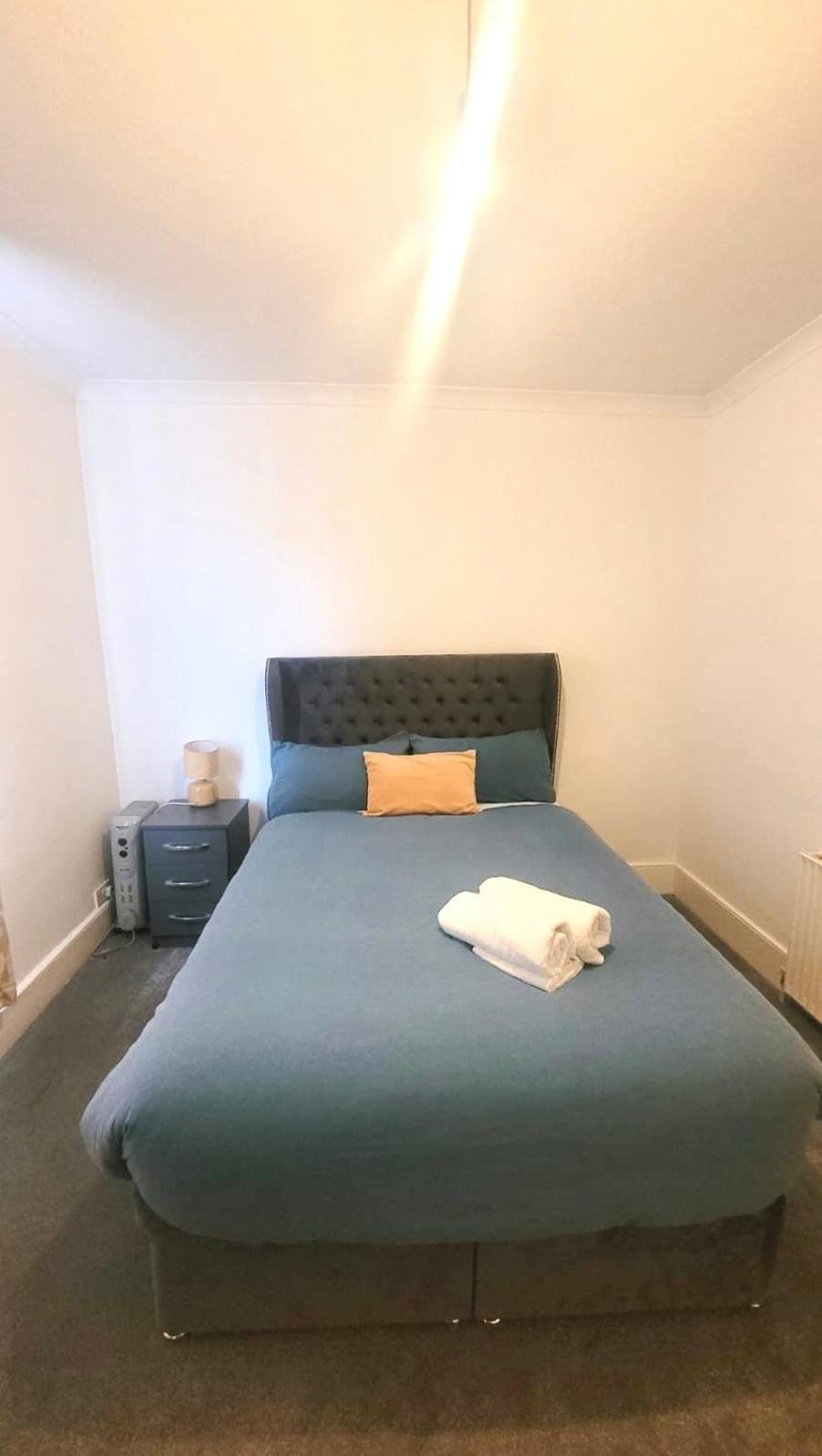 Two Bedroom Flat In Lägenhet