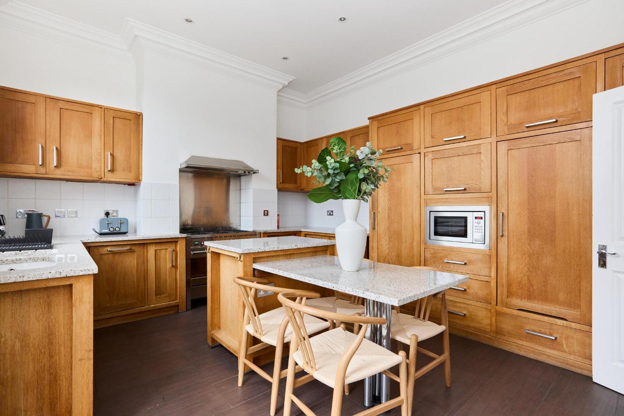 The Hampstead Getaway - Charming 5bdr With Conservatory Lägenhet London