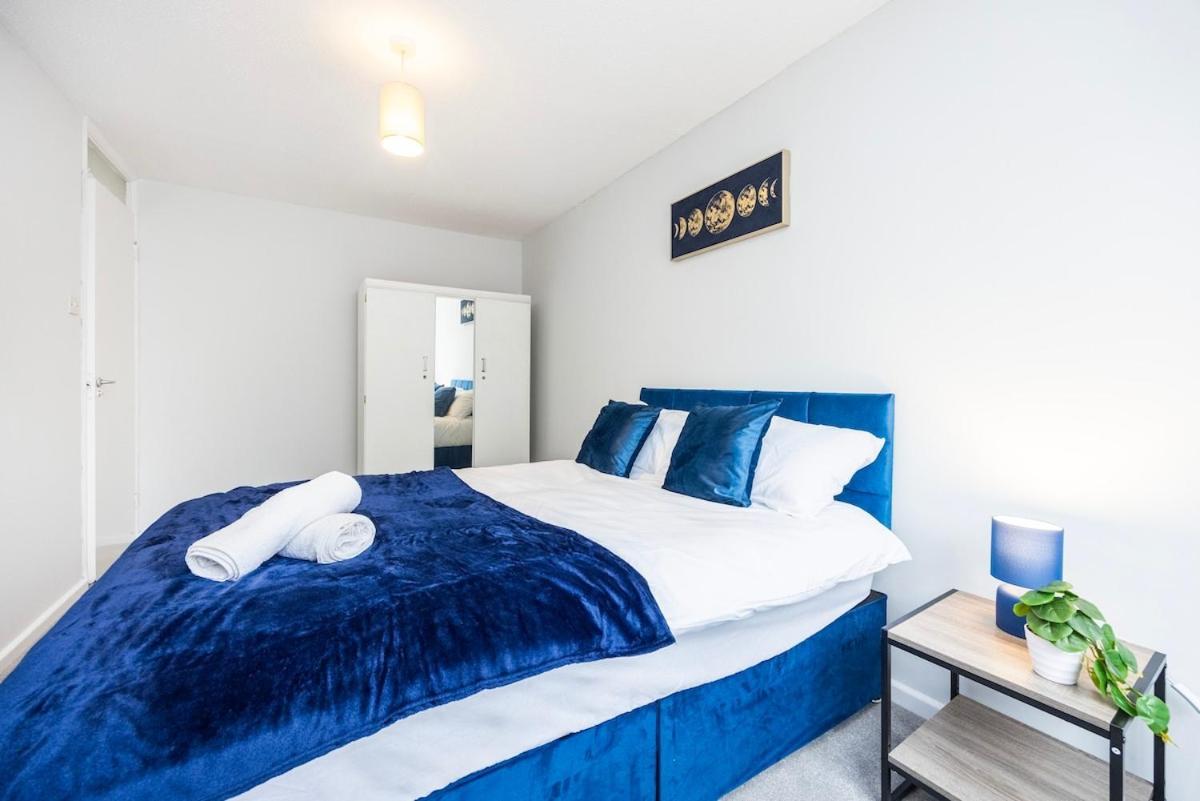 Lejlighed The Blue Hideaway - Spacious Battersea House With Private Garden