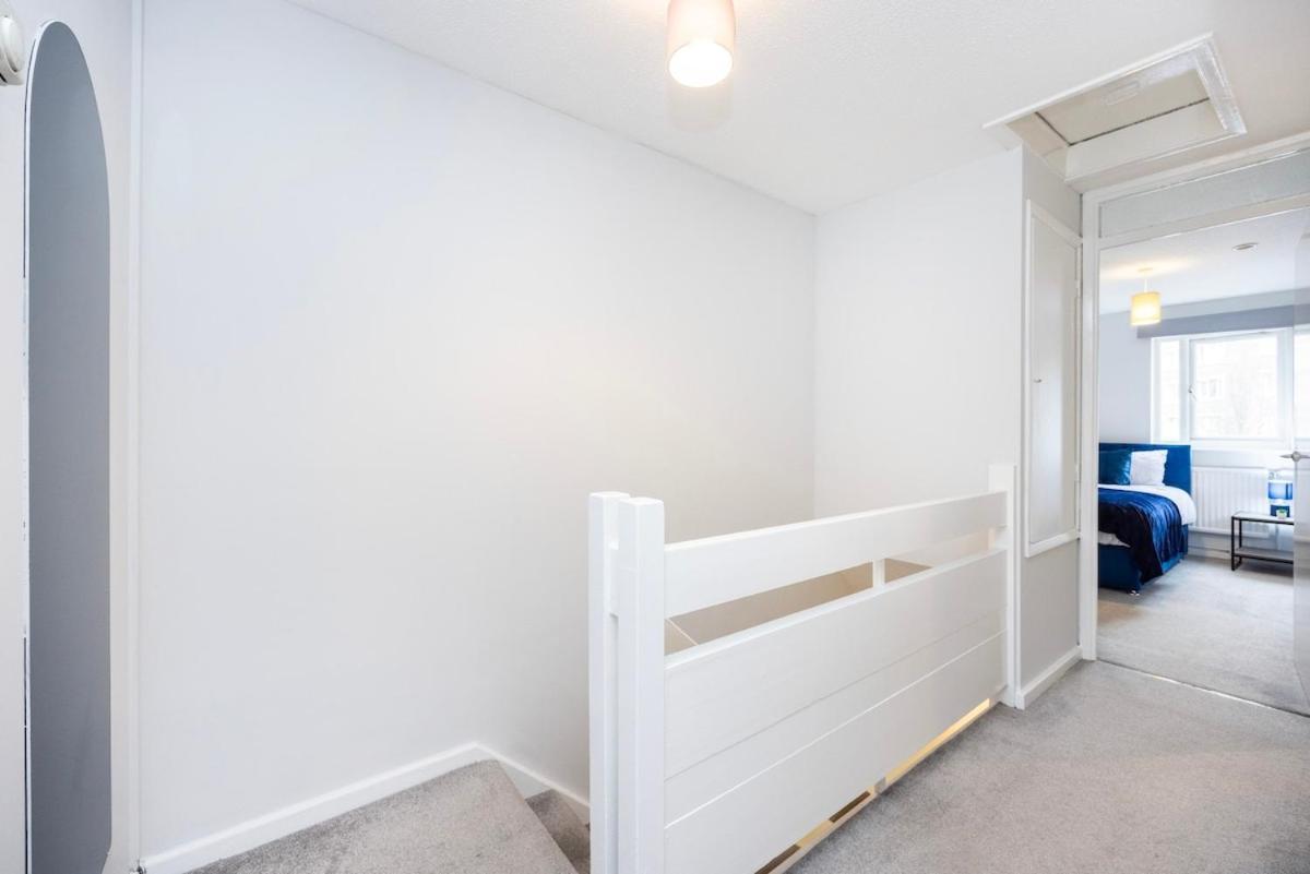 Lejlighed The Blue Hideaway - Spacious Battersea House With Private Garden London