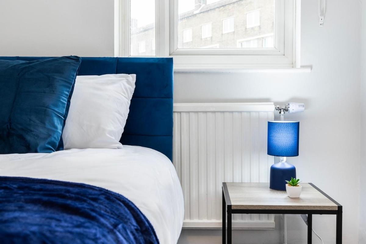Lejlighed The Blue Hideaway - Spacious Battersea House With Private Garden London