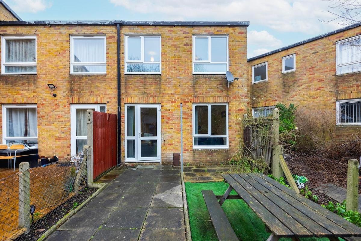 The Blue Hideaway - Spacious Battersea House With Private Garden Lejlighed