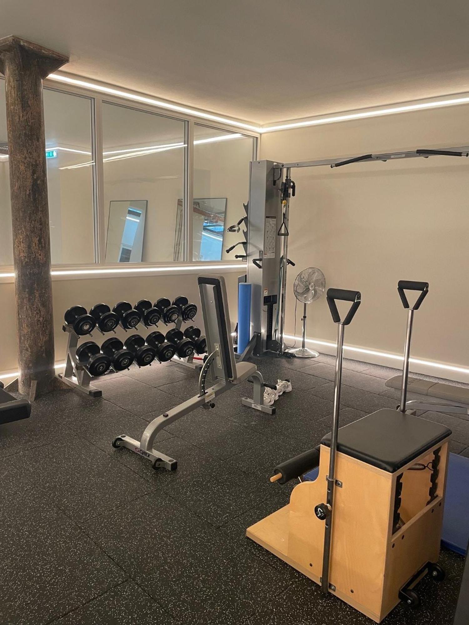 The Harrington - Knightsbridge - 18 Rutland Gate * London