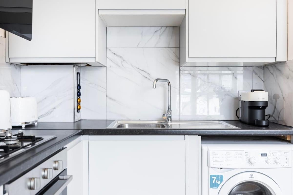 Lägenhet Spacious Islington London