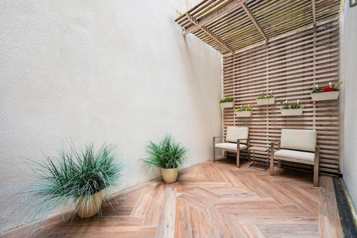 Three Bedroom, Leicester Square Duplex Hébergement de vacances *