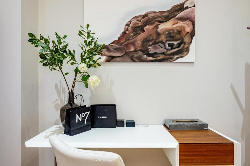 Three Bedroom, Leicester Square Duplex Hébergement de vacances