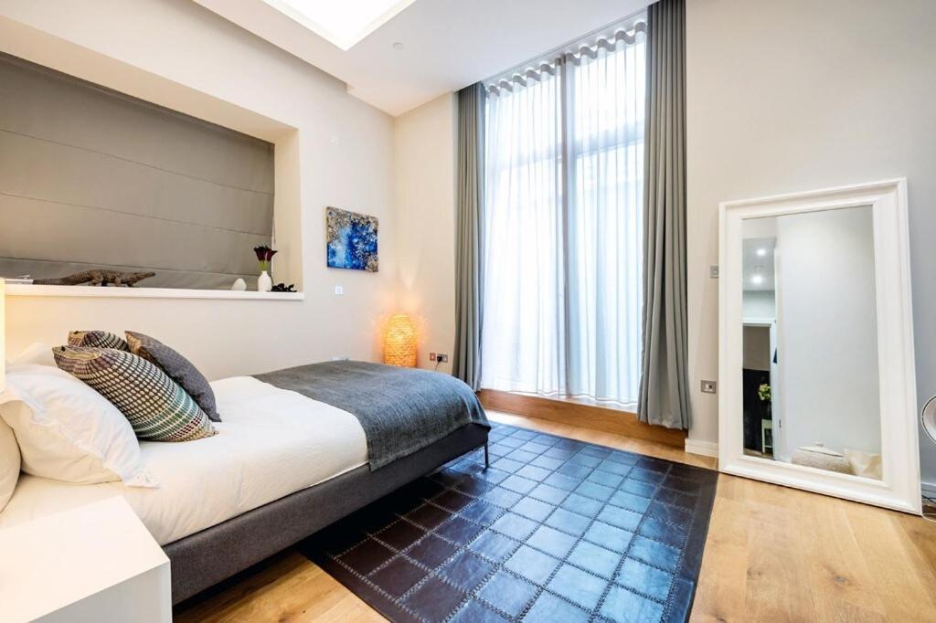 Three Bedroom, Leicester Square Duplex Hébergement de vacances Londres