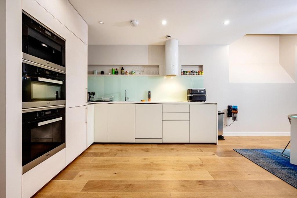 Three Bedroom, Leicester Square Duplex Hébergement de vacances Londres