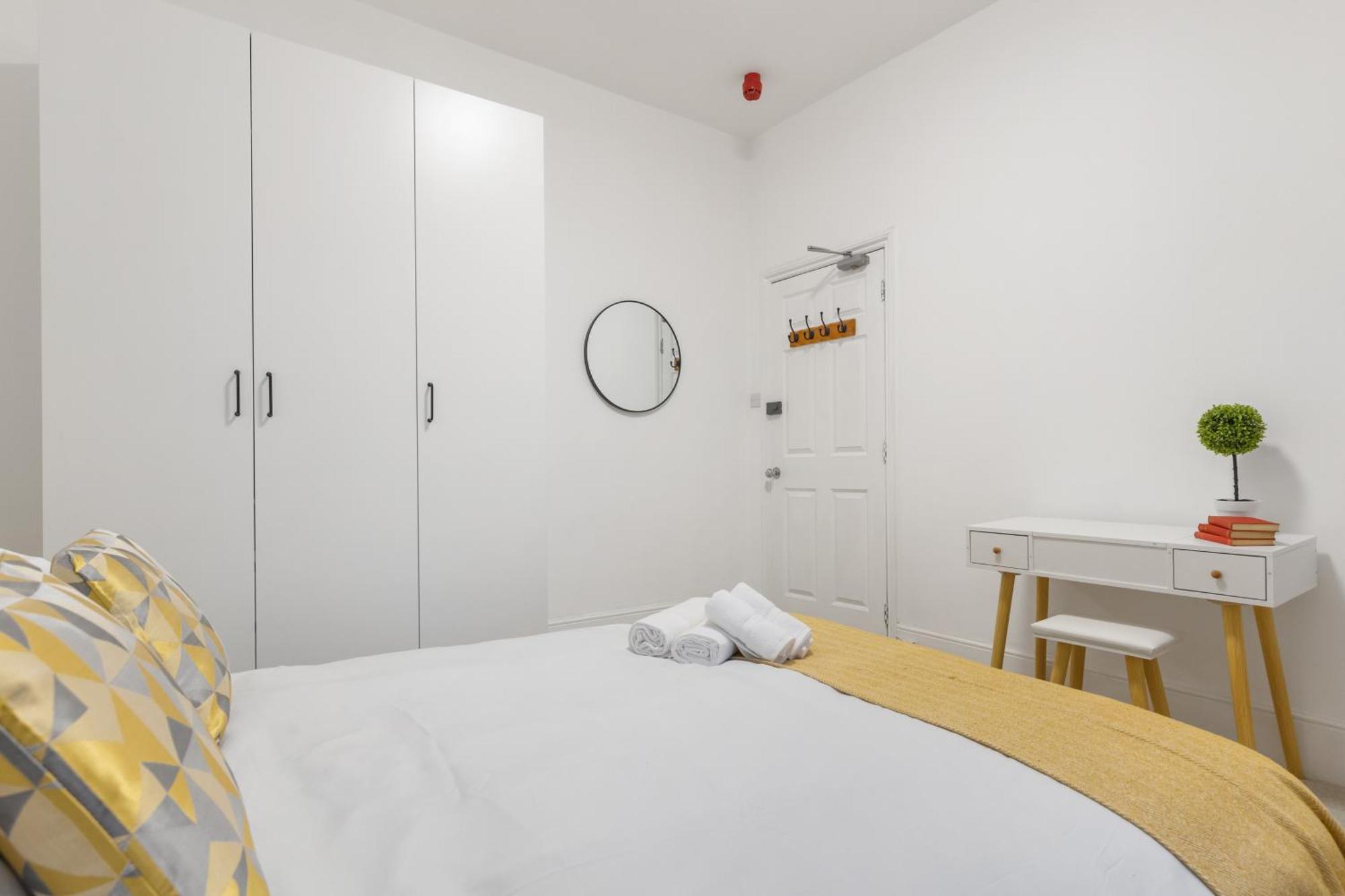 Appartement Modern 5-bedroom Fulham Flat - Sleeps 12 *