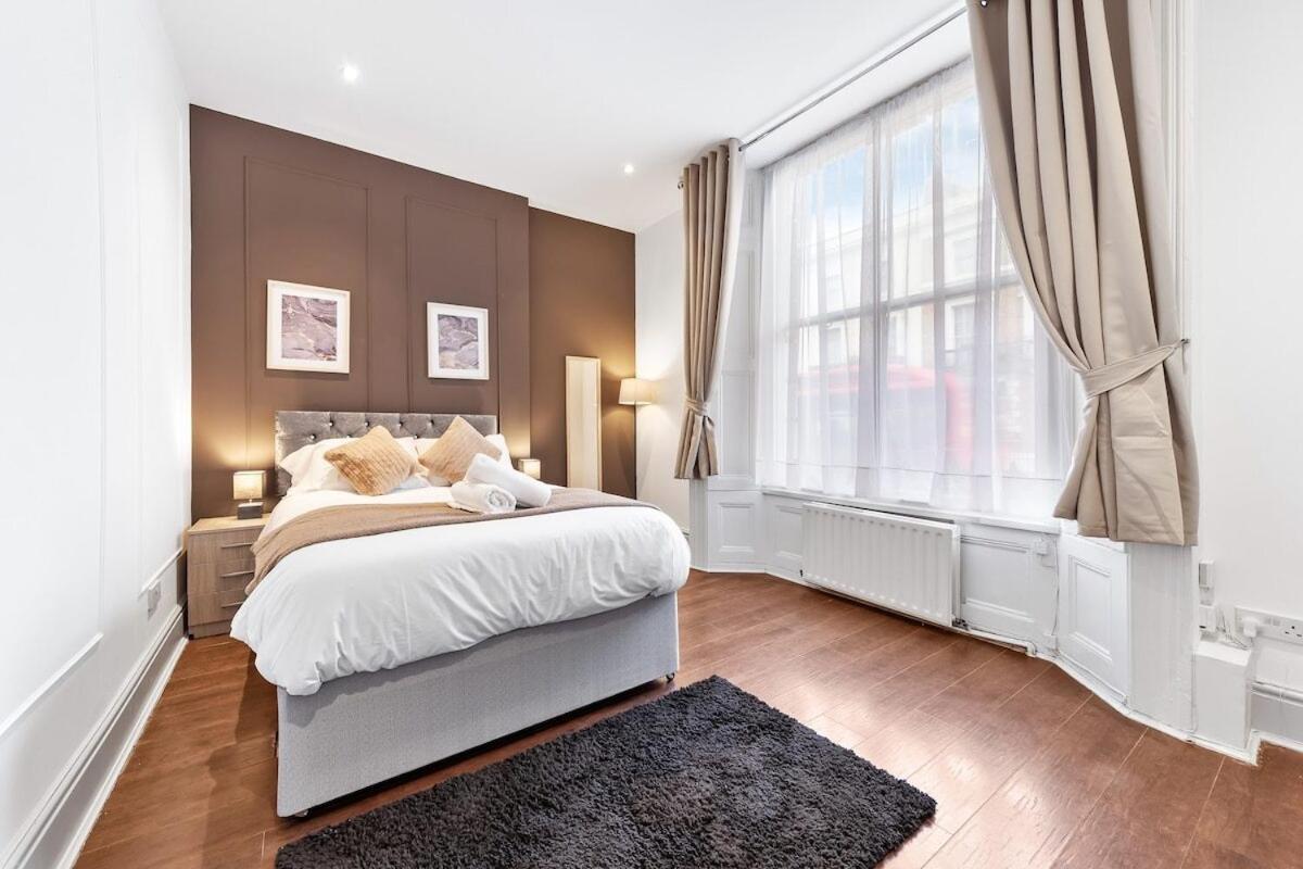 Appartement Luxury 2 Bedroom Balcony Kensington Flat For 6 Near Harrods & Next To Station! *