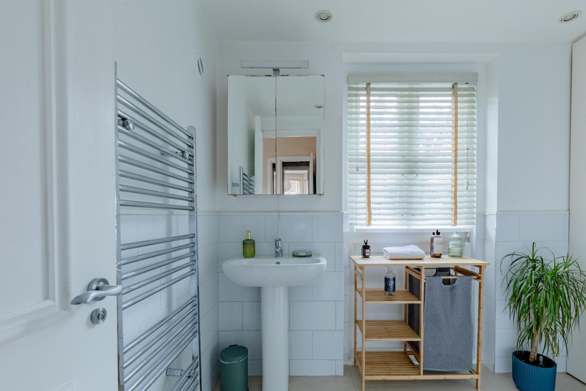 Calming 1bd Flat With Garden Ladbroke Grove Lägenhet *