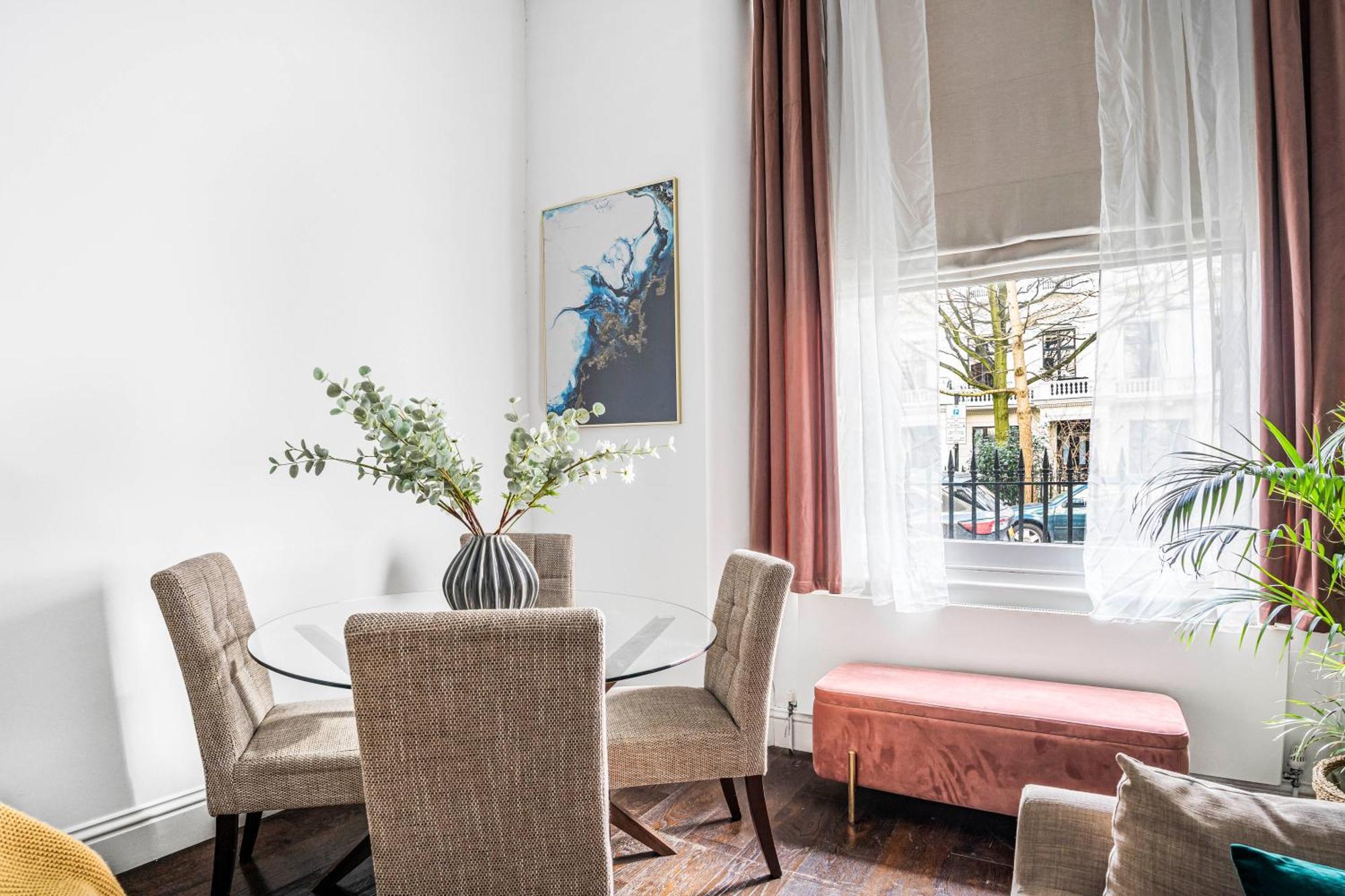 Leilighet Classy High Ceilings 2 Bdr Next To Hyde Park London