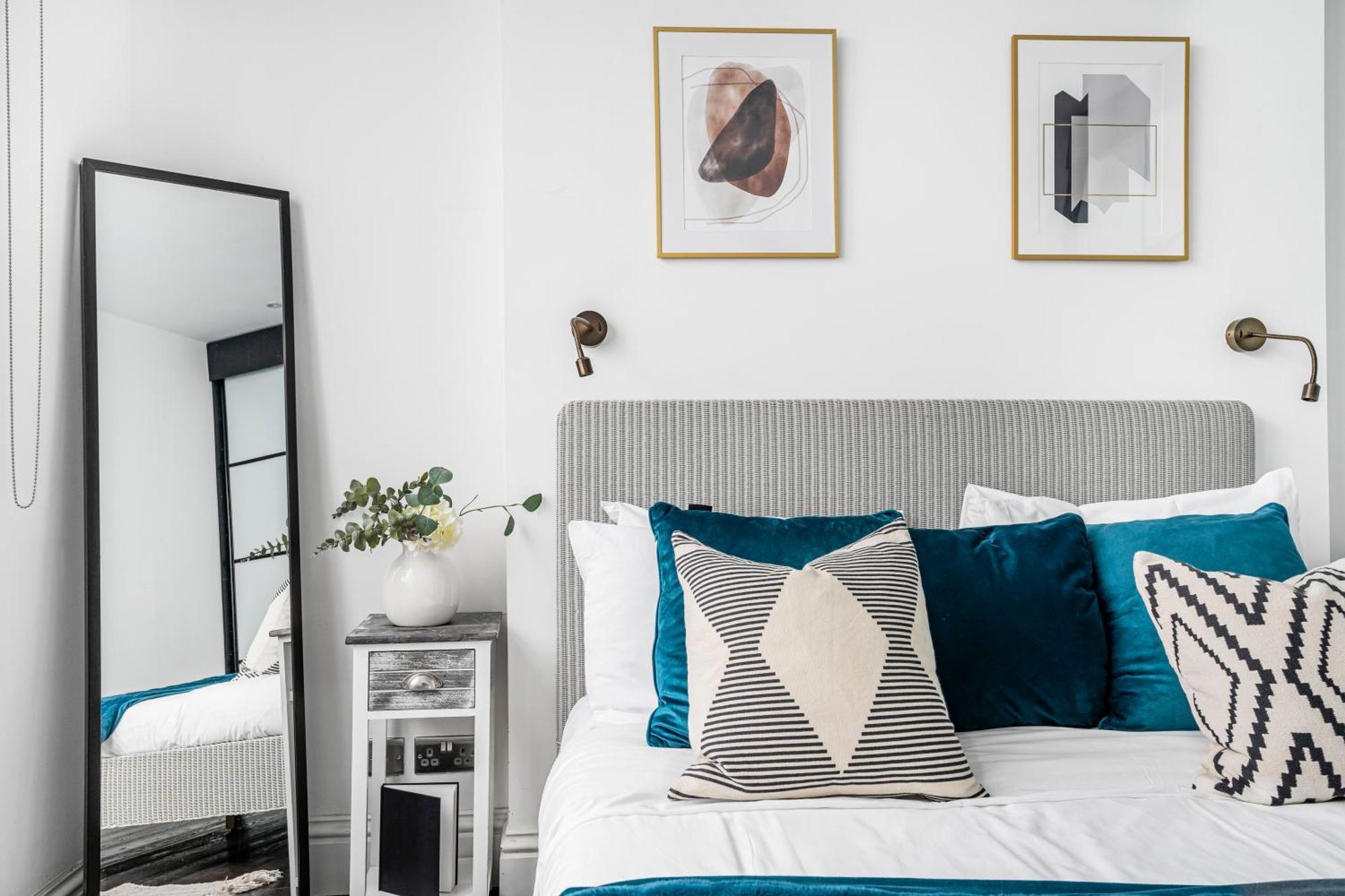Classy High Ceilings 2 Bdr Next To Hyde Park Leilighet *