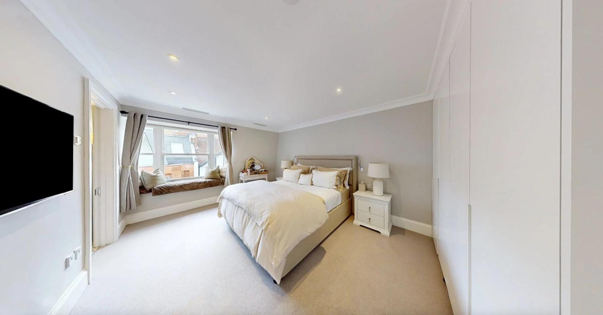 Buckingham & Lloyds Knightsbridge 5* Londen