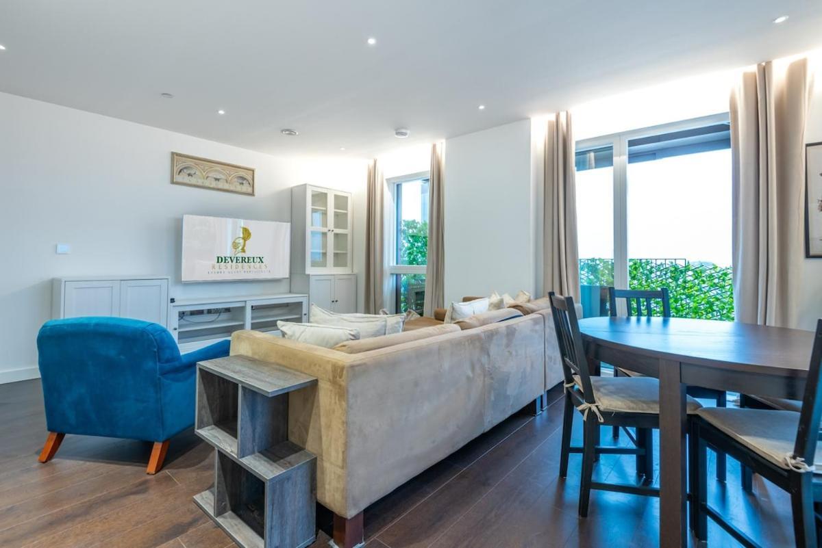 Lexington Devereux Residences Apartment *