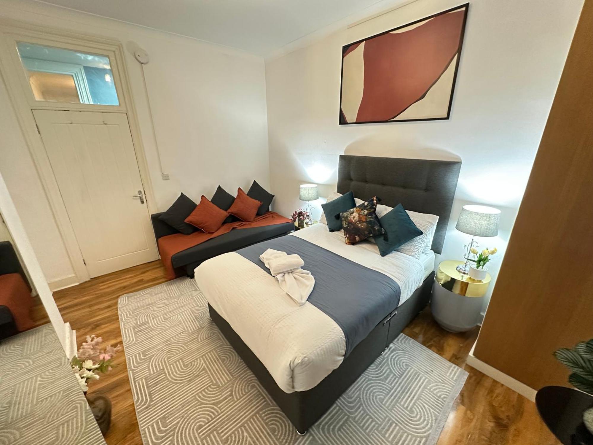 Oxford St Luxurious Apartment *