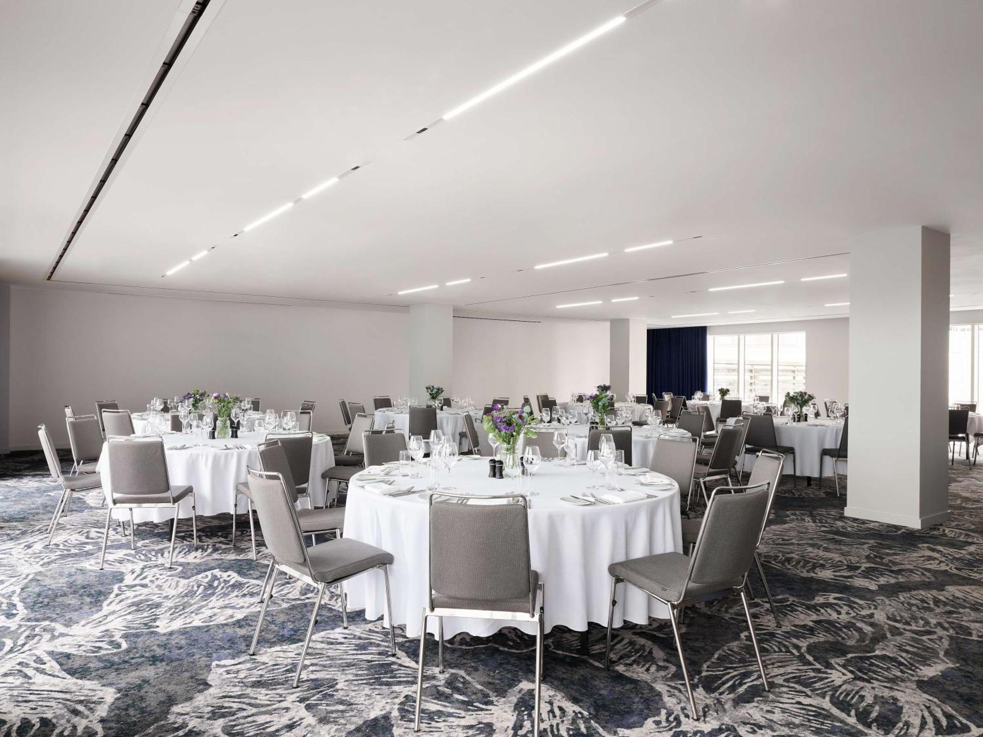 Hyatt House Stratford 4*