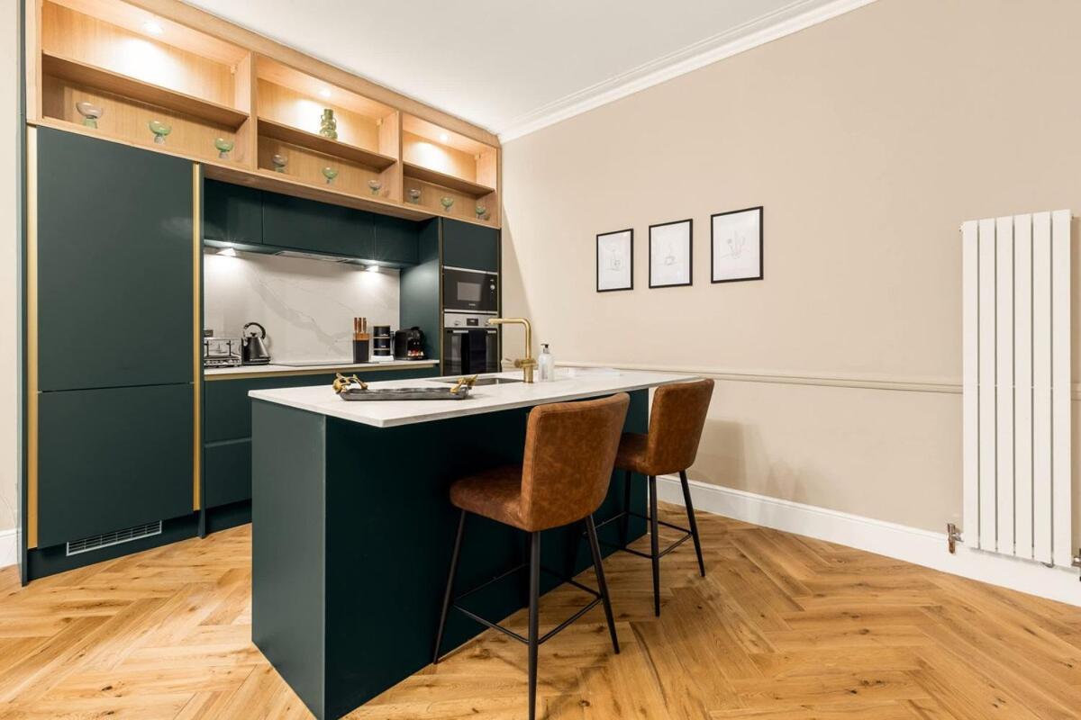 Superb 2 Bedroom Retreat In Belsize Park Lägenhet