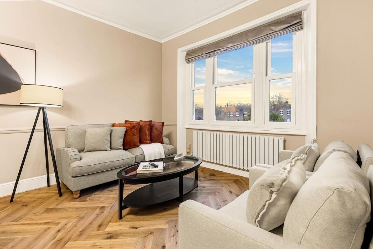 Superb 2 Bedroom Retreat In Belsize Park Lägenhet *