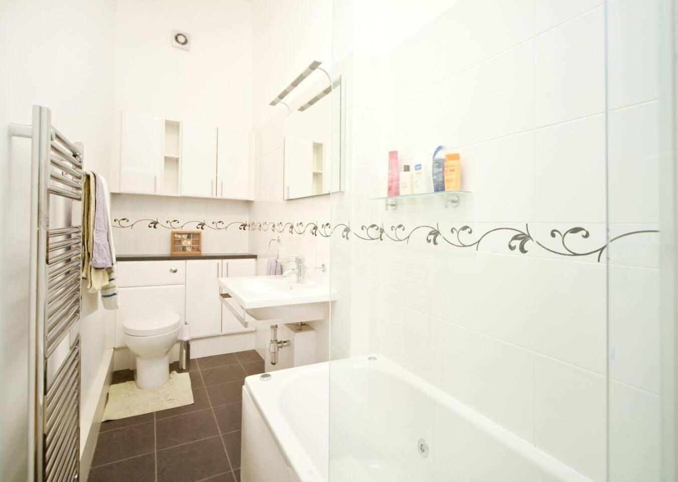 Beautiful 1-bed In Kensington Londen