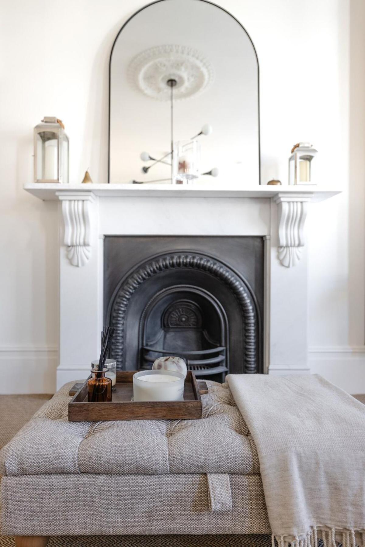Elegant 1 Bed Kensington Flat- Sleeps 4 Apartment *